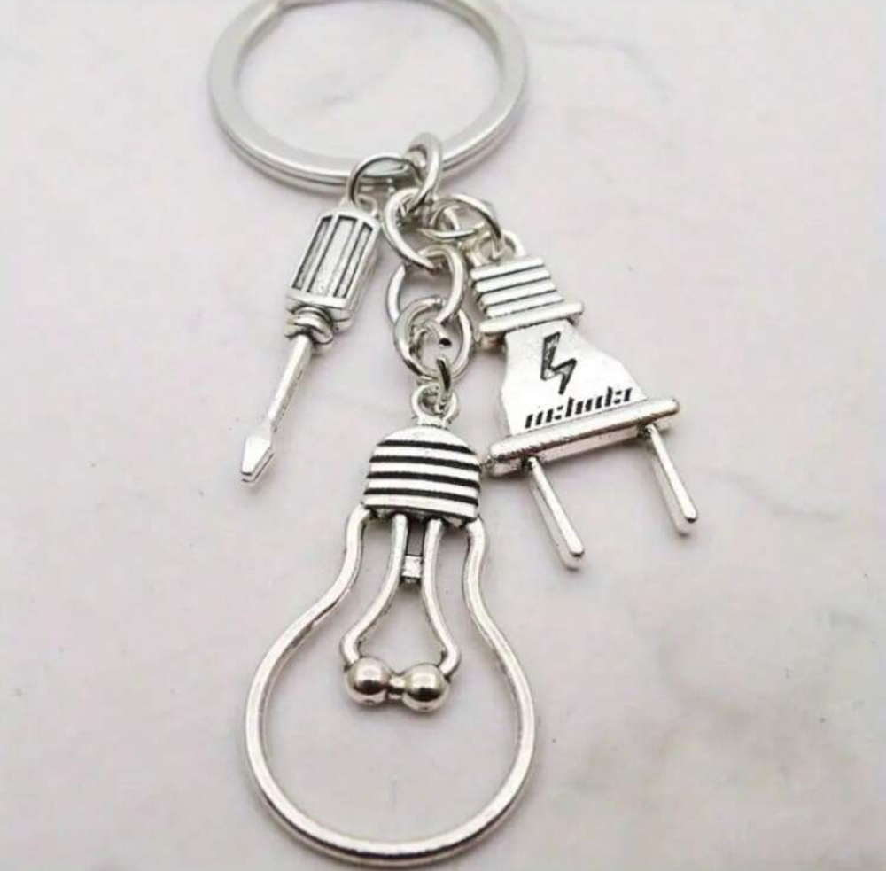 3/$25 Electrictian Light Bulb Plug Screwdriver Keychain NEW